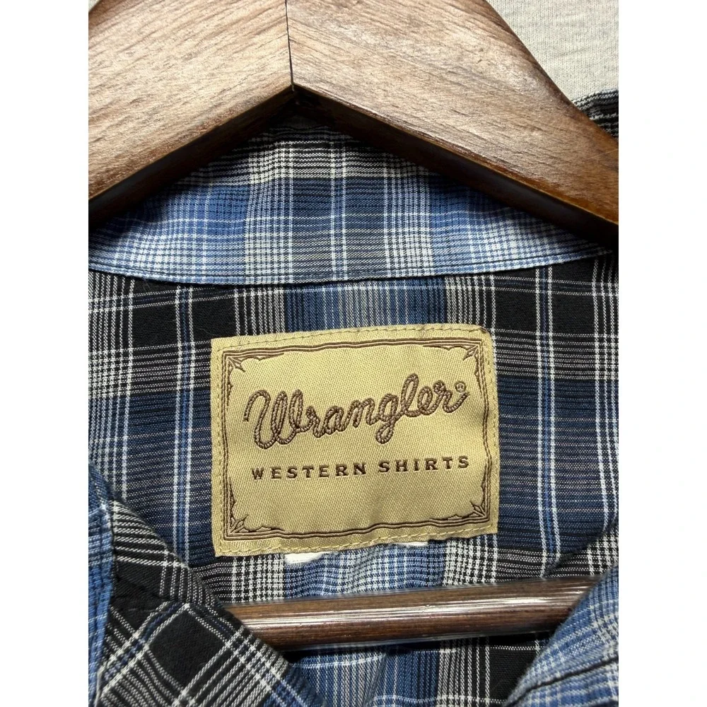Wrangler Western Fashion Snap Shirt Mens Medium Blue Multi Plaid Pearl Snap Up‎